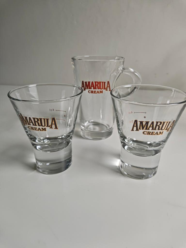 Amarula Cream Glazen Set - 2 Borrelglaasjes & 1 Mok, Ophalen of Verzenden, Zo goed als nieuw, Overige merken, Glas