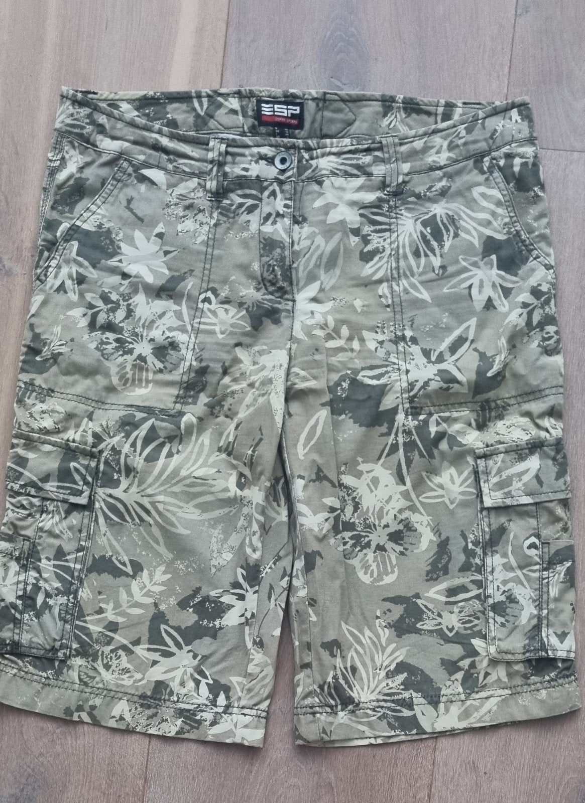 dames bermuda zgan, mt 40, armykleuren, Ophalen of Verzenden, Zo goed als nieuw, Maat 38/40 (M), Lang