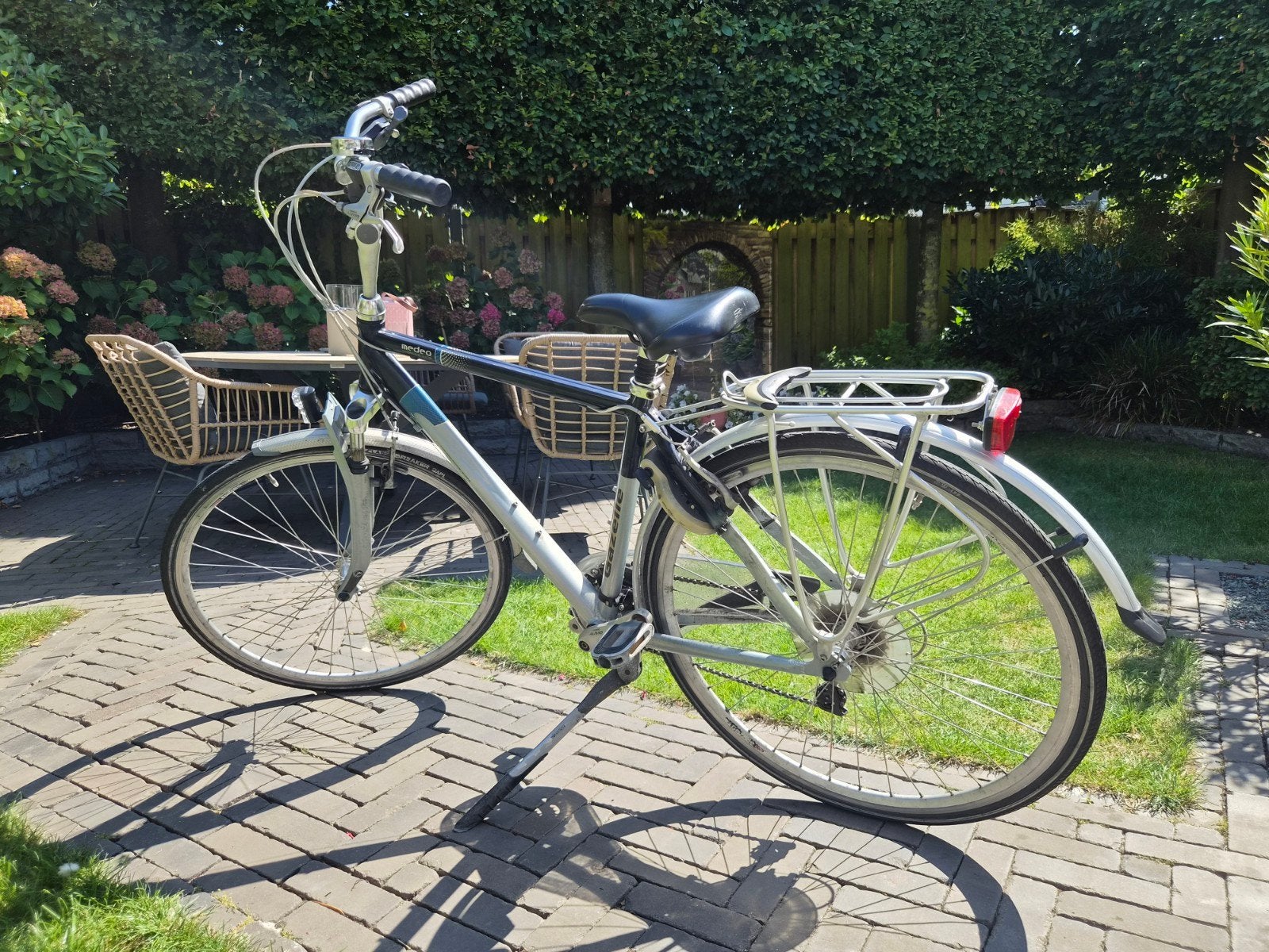 Gazelle Medeo Herenfiets - 24 versnellingen, Fietsen en Brommers, Fietsen | Heren | Herenfietsen, Ophalen, Gebruikt, Velgrem, Versnellingen