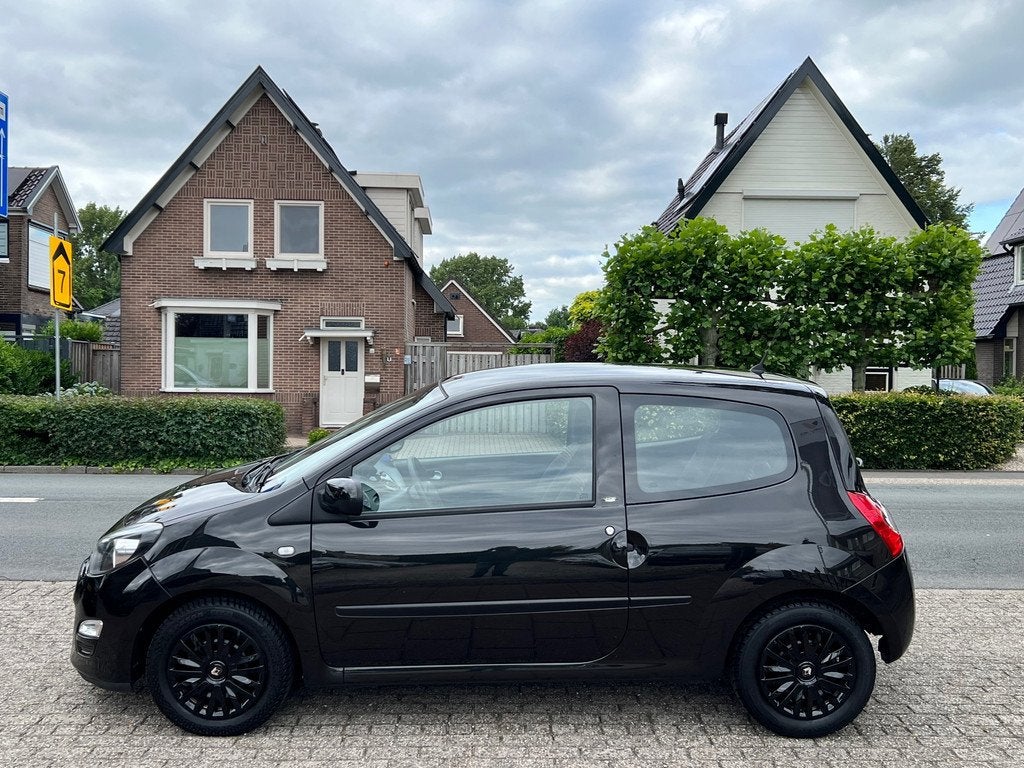Renault Twingo 1.2 16V Dynamique Limited Edition, Voorwielaandrijving, Euro 5, Gebruikt, Zwart