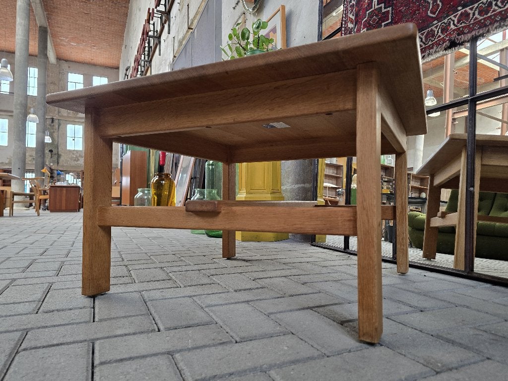 Deens Design Eiken Salontafel | K Østervig KP Møbler Vintage, Huis en Inrichting, Gebruikt, 50 tot 100 cm, Minder dan 50 cm, Mid Century Deens Design Vintage Minimalistisch