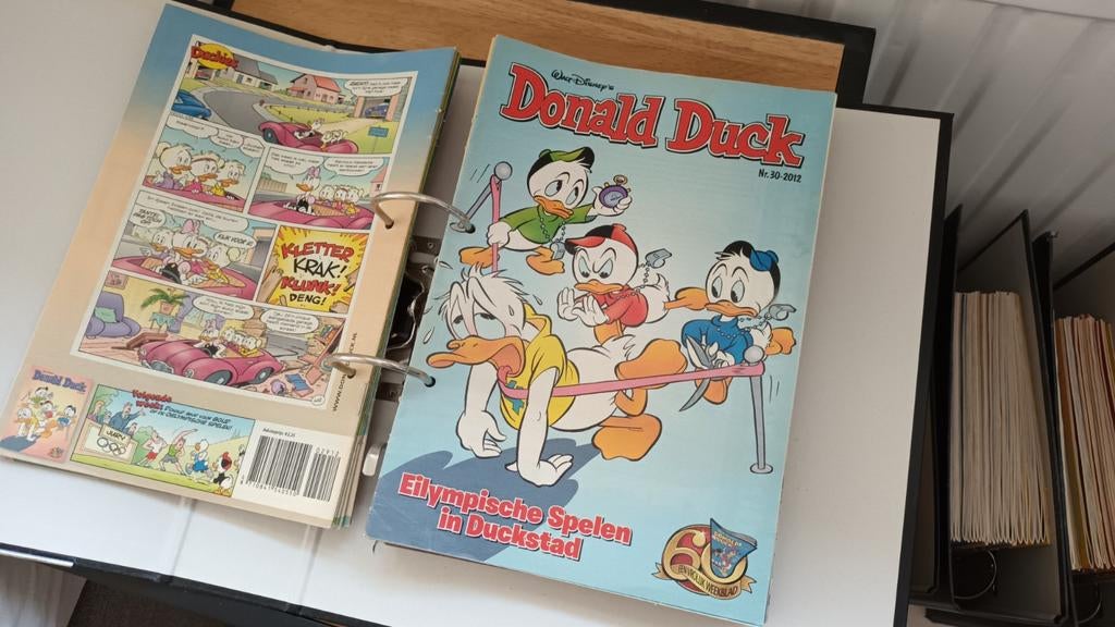 Dikke map Donald Duck Weekbladen uit 2012!, Donald Duck / Disney, Ophalen of Verzenden, Zo goed als nieuw, Meerdere stripboeken
