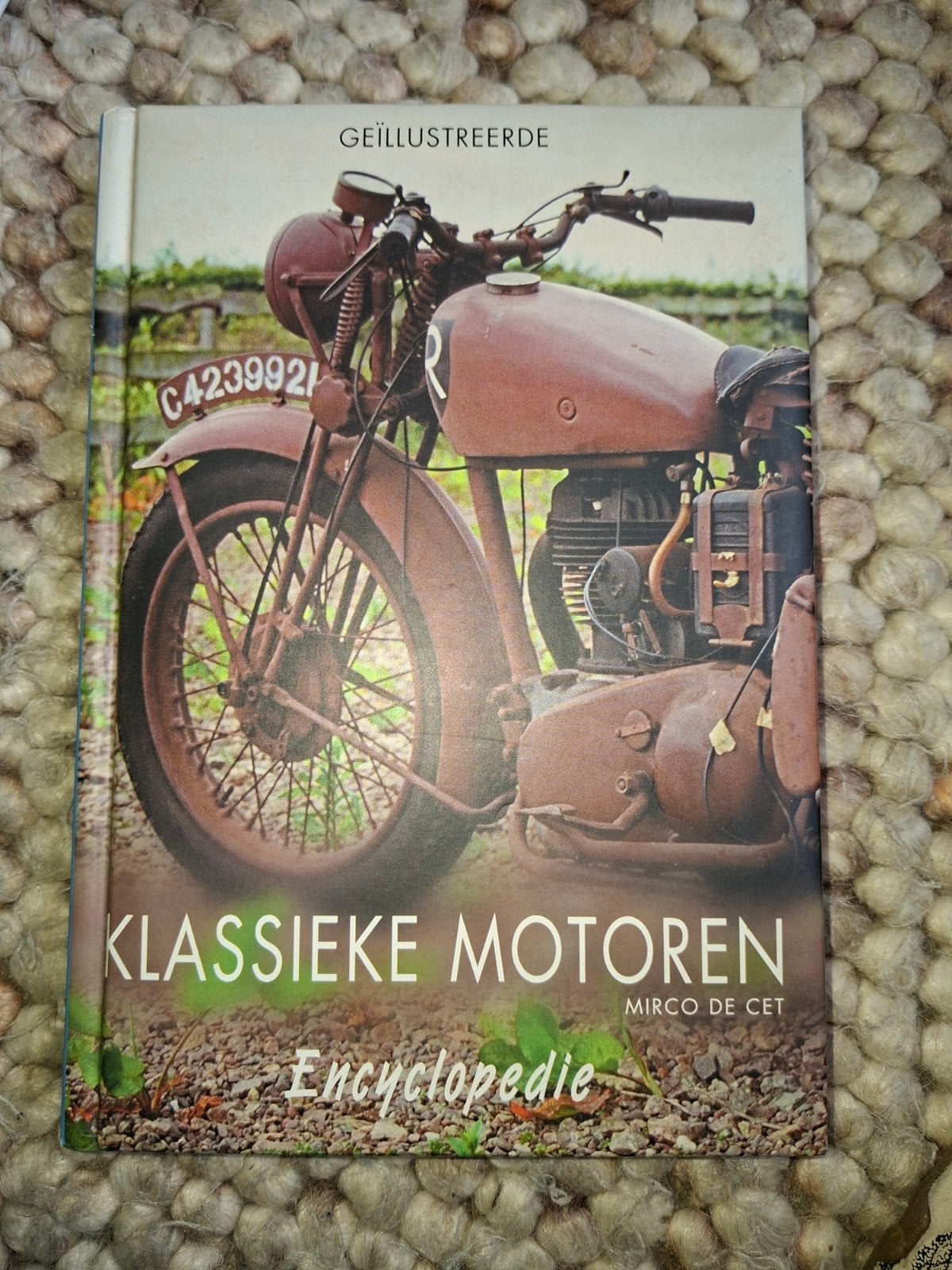 Geïllustreerde Klassieke Motoren Encyclopedie, Boeken, Ophalen of Verzenden, Zo goed als nieuw, Algemeen