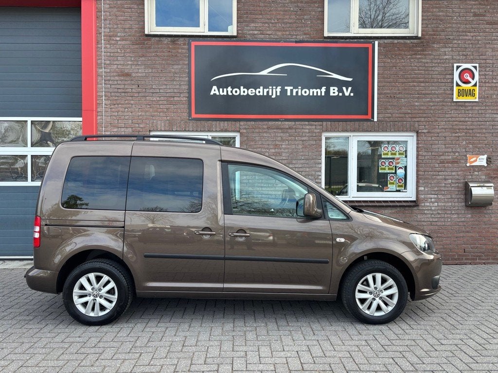 Volkswagen Caddy 1.2 - 7 PERSOONS - CRUISECONTROL - PARKEERS, Auto's, Volkswagen, Voorwielaandrijving, 15 km/l, Gebruikt, 4 cilinders