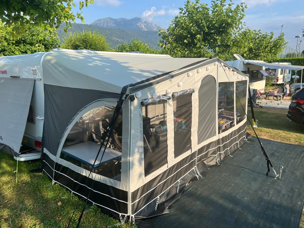 Obelink Panorama Grey 240 voortent maat 12 (931–955 cm), Caravans en Kamperen, Ophalen, Gebruikt