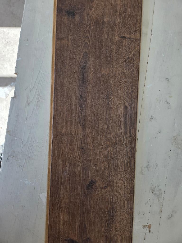 Laminaat, Ophalen, Gebruikt, Bruin, Minder dan 10 m²