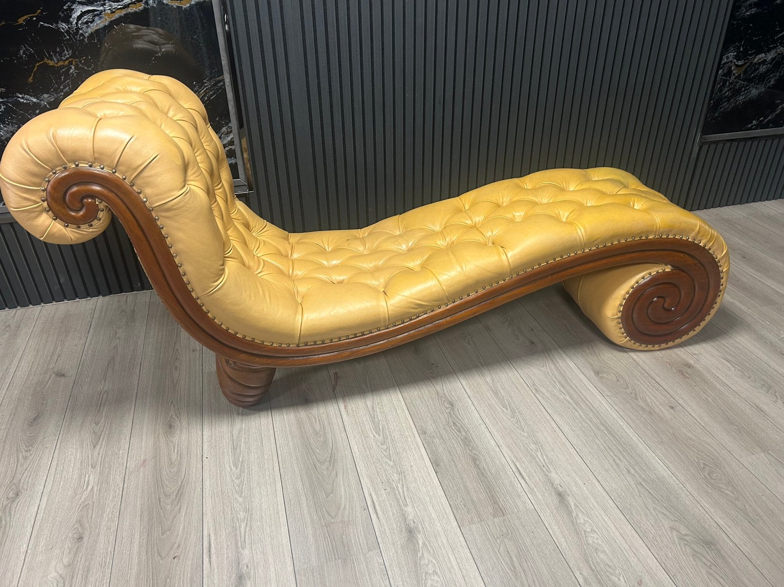 Chesterfield Lederen Sofa !!, Ophalen of Verzenden