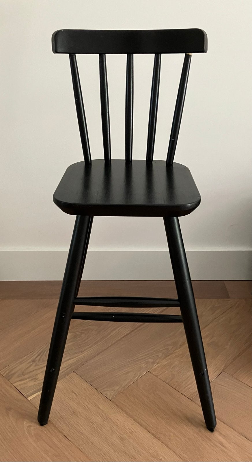 IKEA Agam kinderstoel - Zwart - Hele nette staat, Kinderen en Baby's, Kinderstoelen, Ophalen, Zo goed als nieuw, Meegroeistoel
