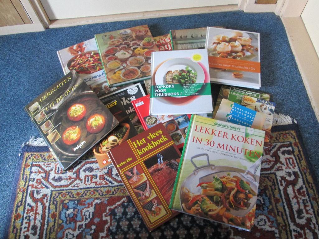 15 KOOKBOEKEN, Boeken, Ophalen, Nieuw, Overige gebieden