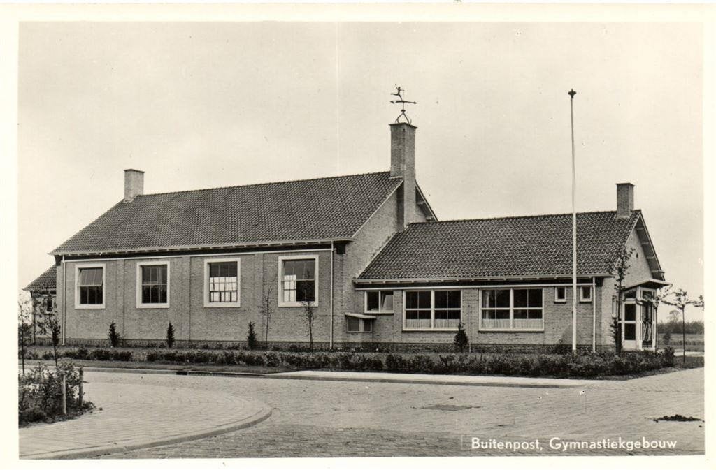 Buitenpost, Gymnastiekgebouw - ongelopen, Ophalen of Verzenden, 1960 tot 1980, Ongelopen, Friesland