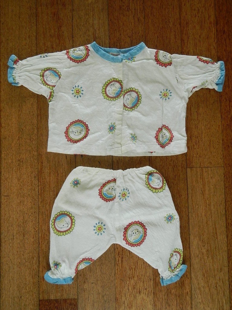 VERLOPEN Pyjama voor pop, handgemaakt, NIEUW, Verzamelen, Ophalen of Verzenden, Nieuw, Babypop