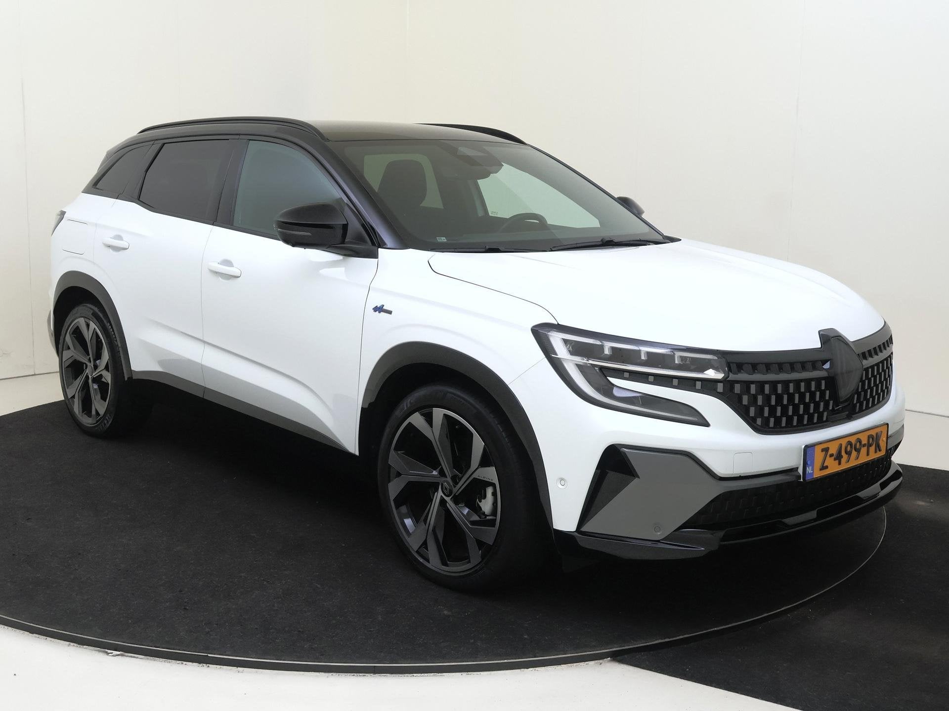 Renault Austral 1.2 E-Tech full hybrid 200 iconic esprit Alp, Auto's, Renault, Gebruikt, Euro 6, 1199 cc, Wit