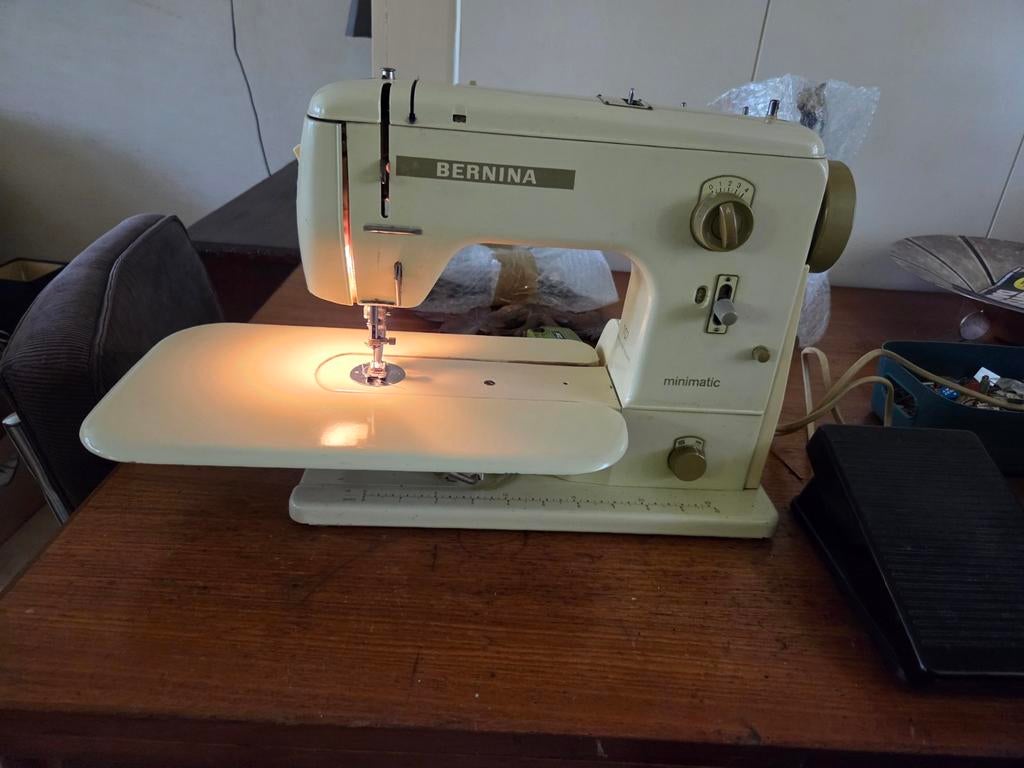 Bernina Minimatic Naaimachine -, Ophalen of Verzenden, Gebruikt, Naaimachine, Bernina