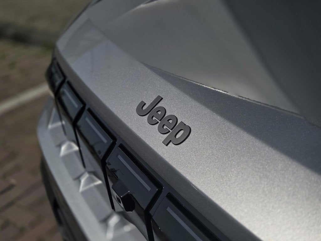 Jeep Compass 1.2 e-Hybrid First Edition | Apple-Android | Sc, Auto's, Jeep, 145 pk, Gebruikt, 1199 cc, 1535 kg