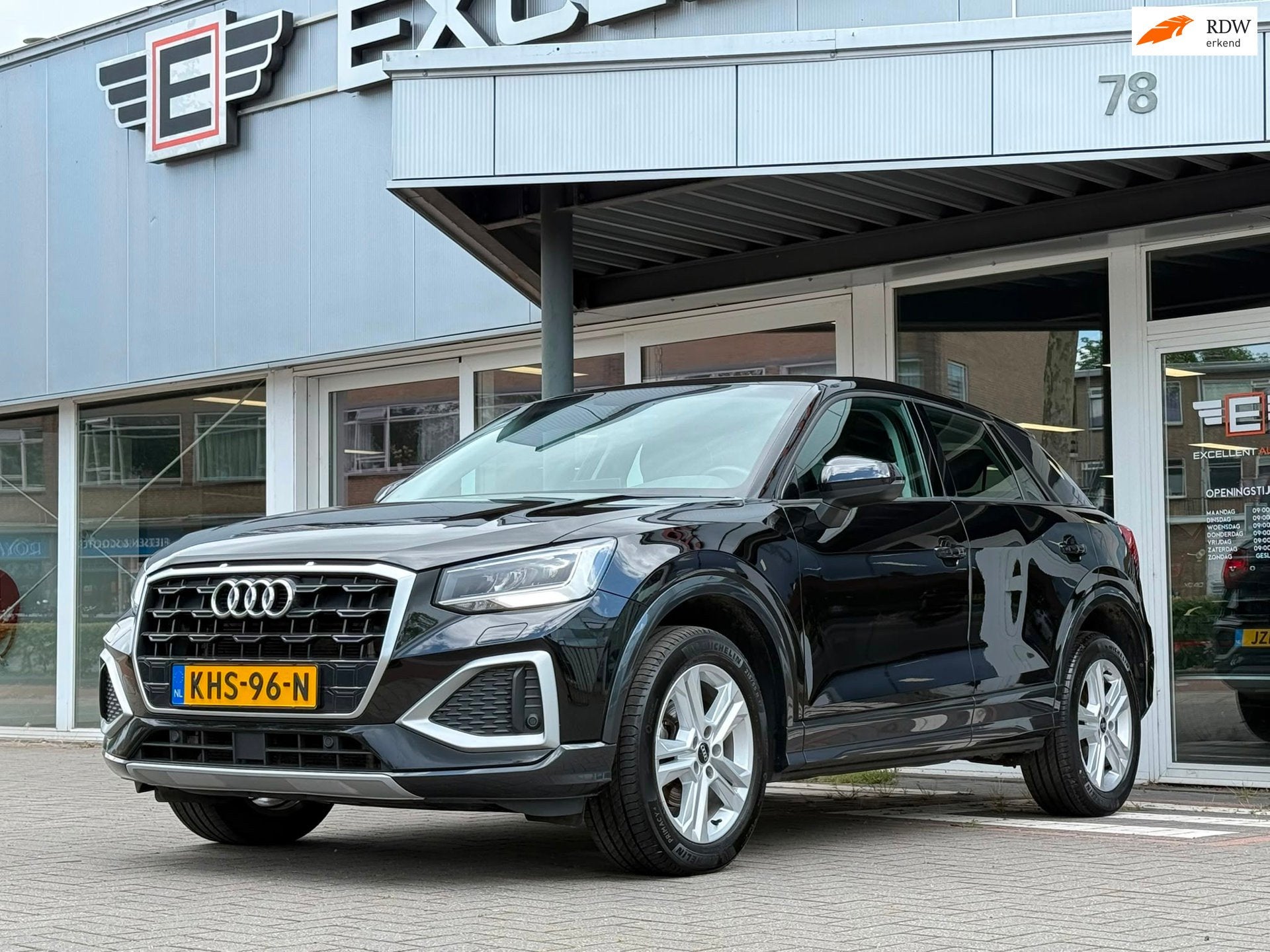 Audi Q2 35 TFSI Advanced edition | ACC | Carplay, Dealer onderhouden, Stof, 4 cilinders, 150 pk