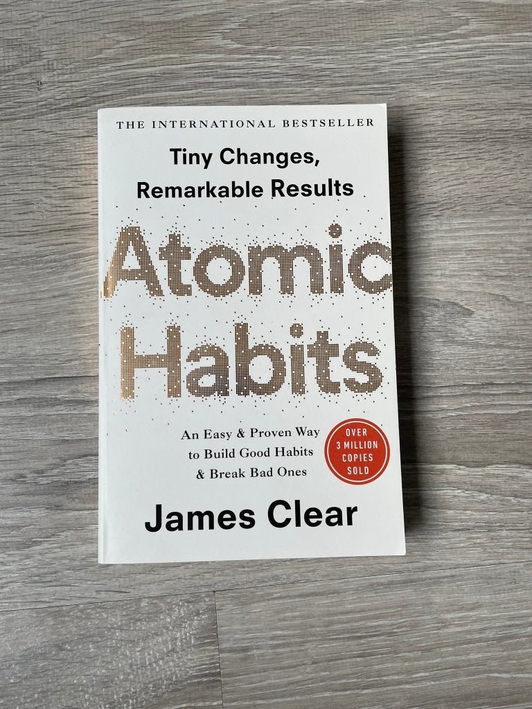 Atomic Habits - James Clear, Ophalen of Verzenden, Zo goed als nieuw, James Clear, Amerika