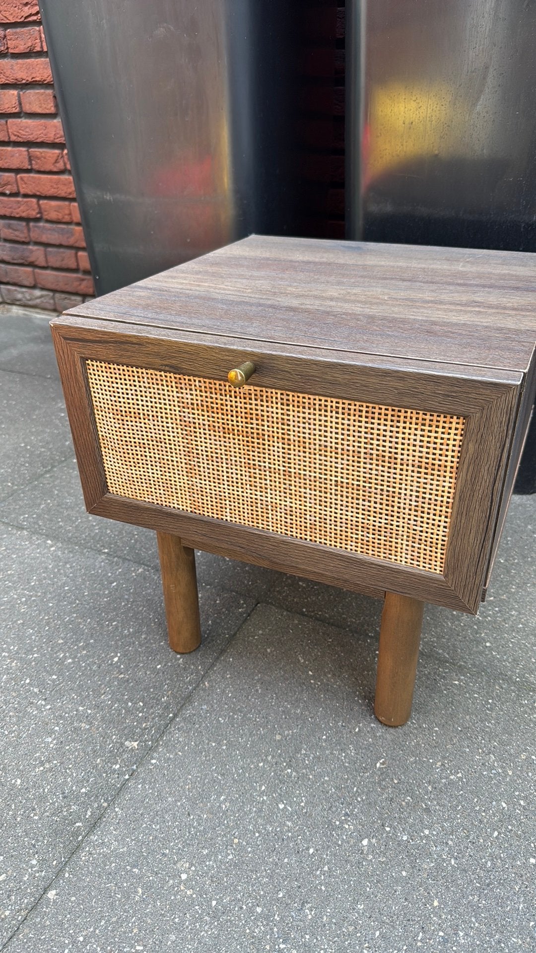 Nachtkastje eikenhout, Ophalen, Minder dan 45 cm, Zo goed als nieuw, Minder dan 55 cm