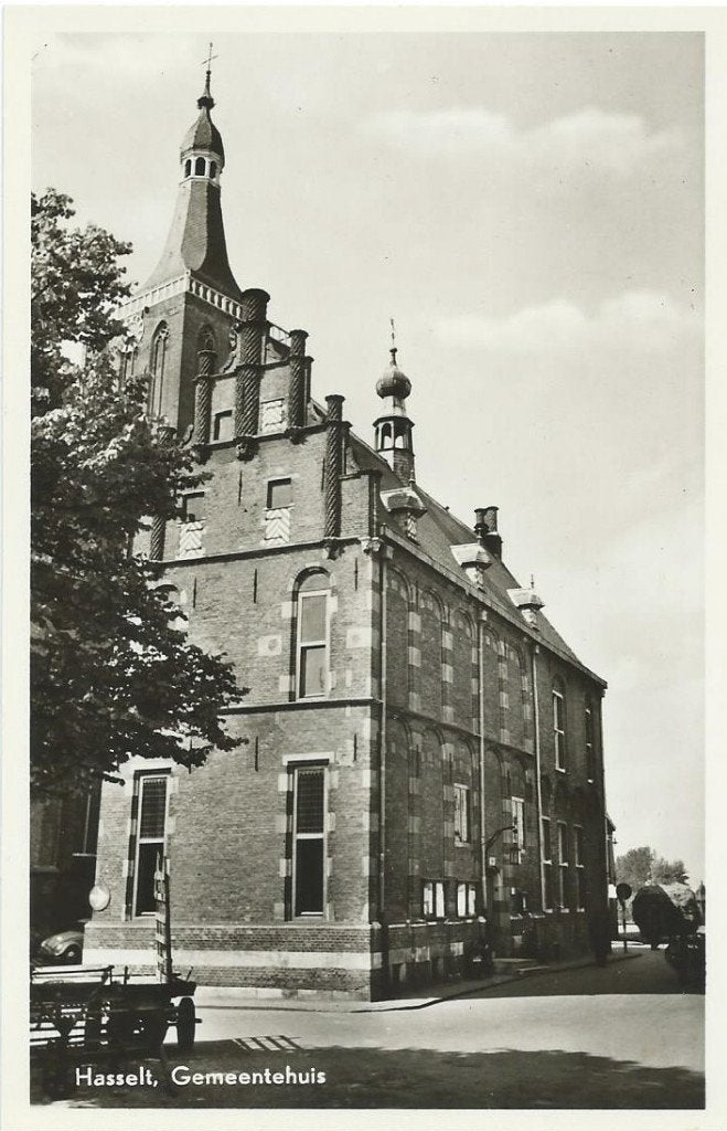 Oude ansichtkaart Gemeentehuis Hasselt (Overijssel), Verzamelen, Ophalen of Verzenden, 1960 tot 1980, Ongelopen, Overijssel
