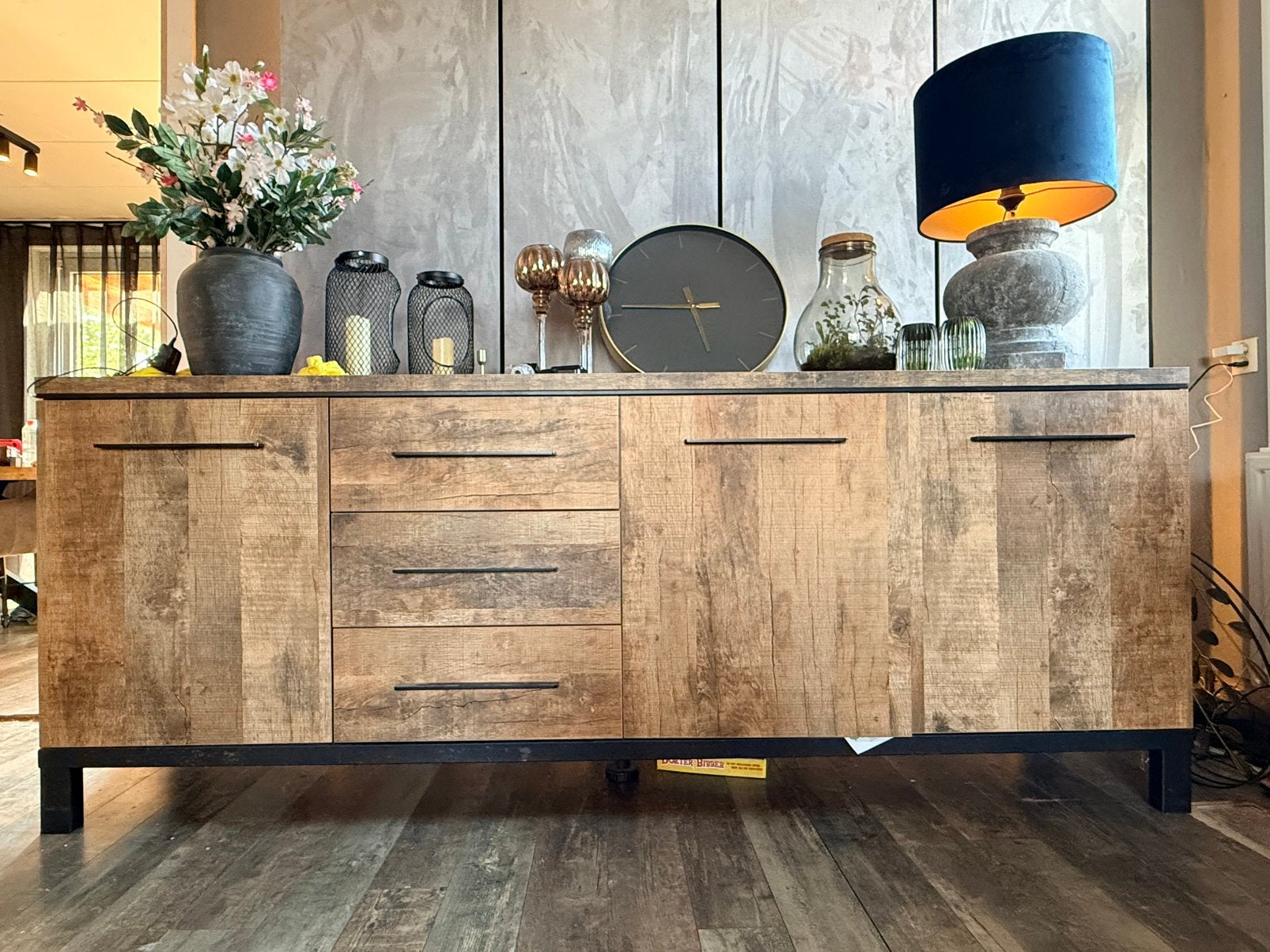 Dressoir kast, Ophalen, Gebruikt, 25 tot 50 cm, 200 cm of meer