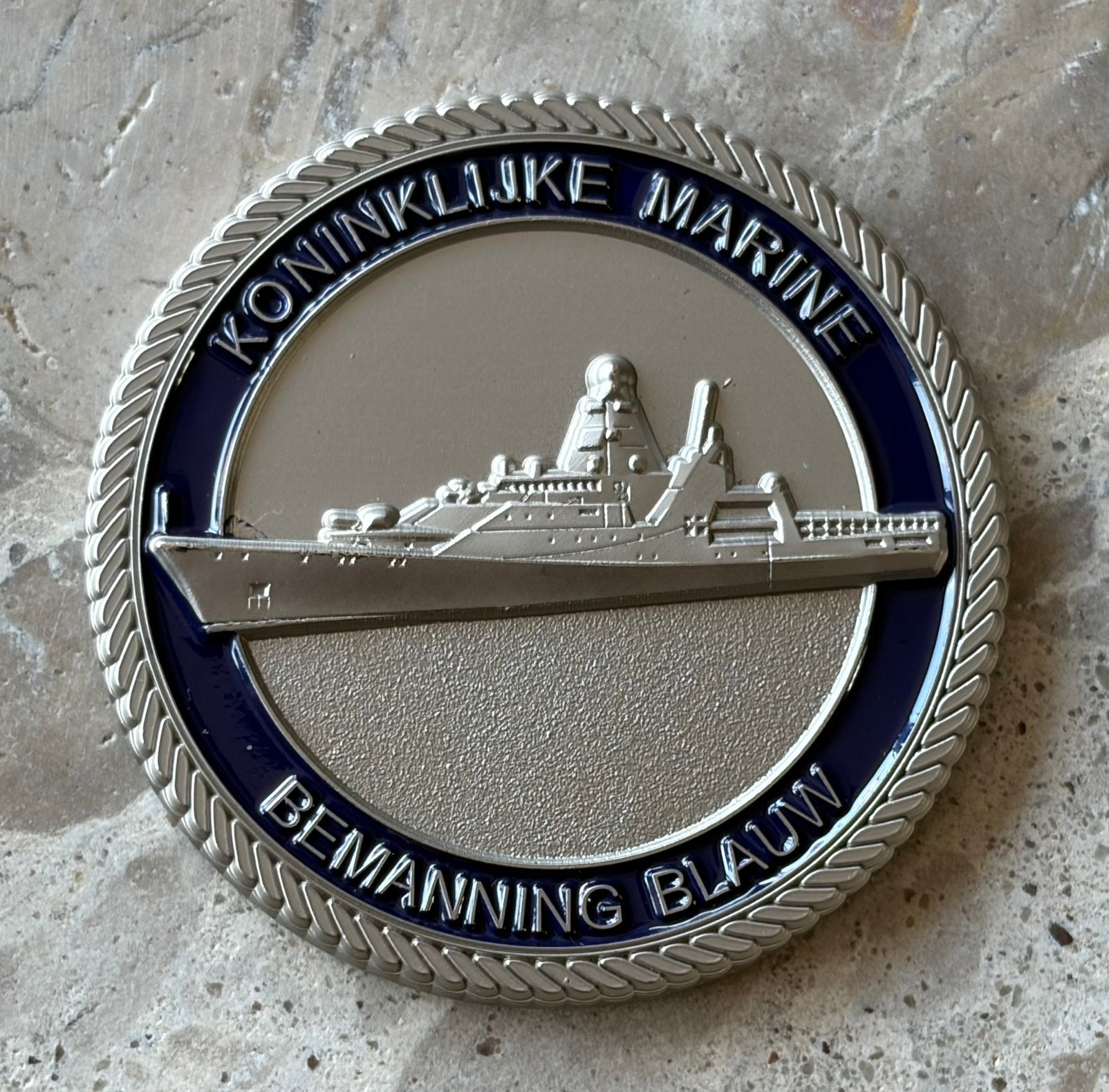 Koninklijke Marine holland klasse OPV coin, Ophalen of Verzenden, Marine, Nederland, Embleem of Badge