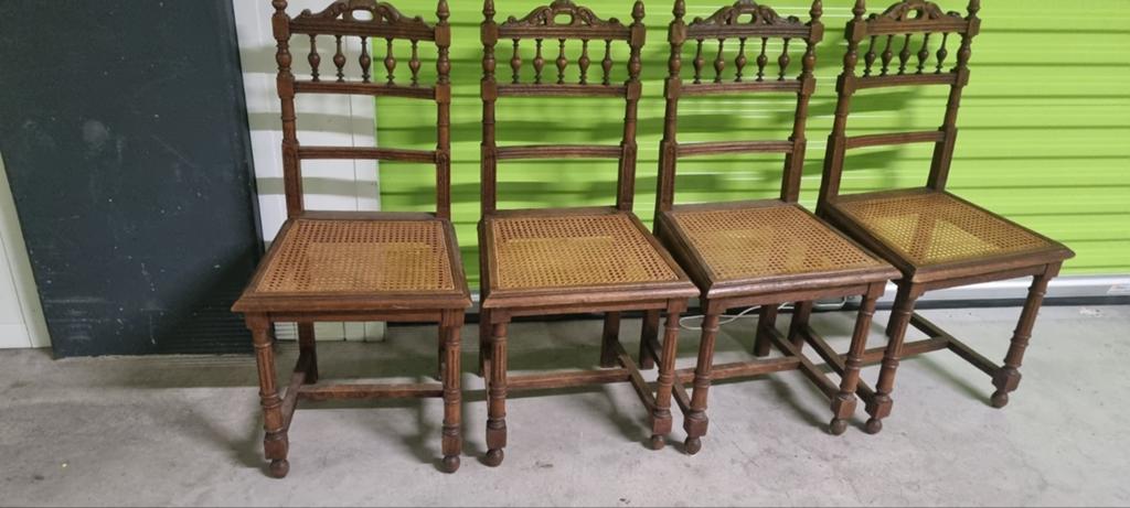 Antieke Houten Stoelen met Rotan Zitting, Antiek en Kunst, Antiek | Meubels | Stoelen en Banken, Ophalen