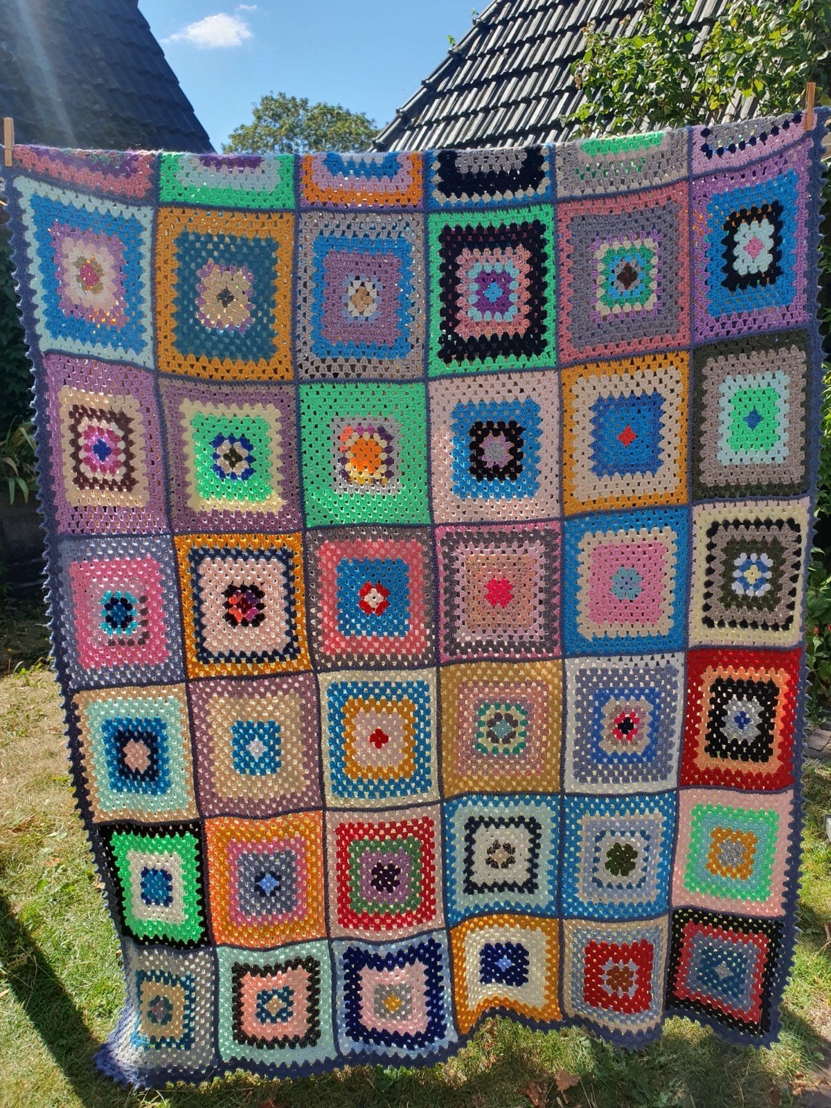 Gehaakt sprei met Granny square patroon., Huis en Inrichting, Katoen, ., Ophalen of Verzenden, Zo goed als nieuw