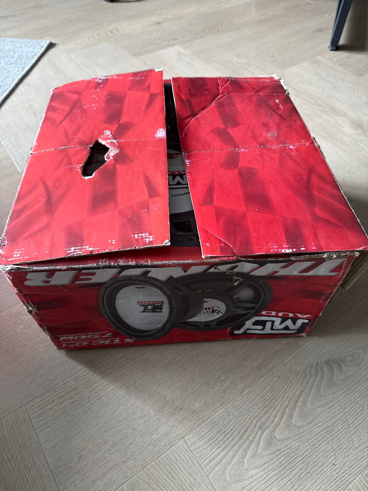 M&X Audio Subwoofer in doos, Auto diversen, Autospeakers, Ophalen, Gebruikt