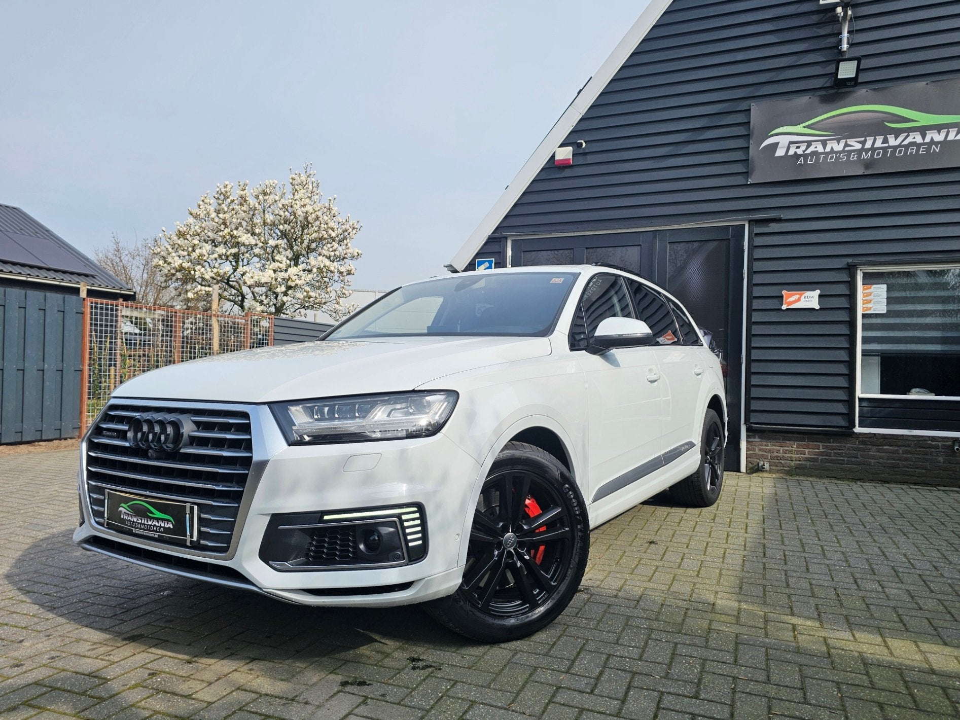 Audi Q7 3.0 TDI e-tron Hybrid 374PK quattro Premium, Auto's, Audi, Gebruikt, Euro 6, 259 pk, 2420 kg