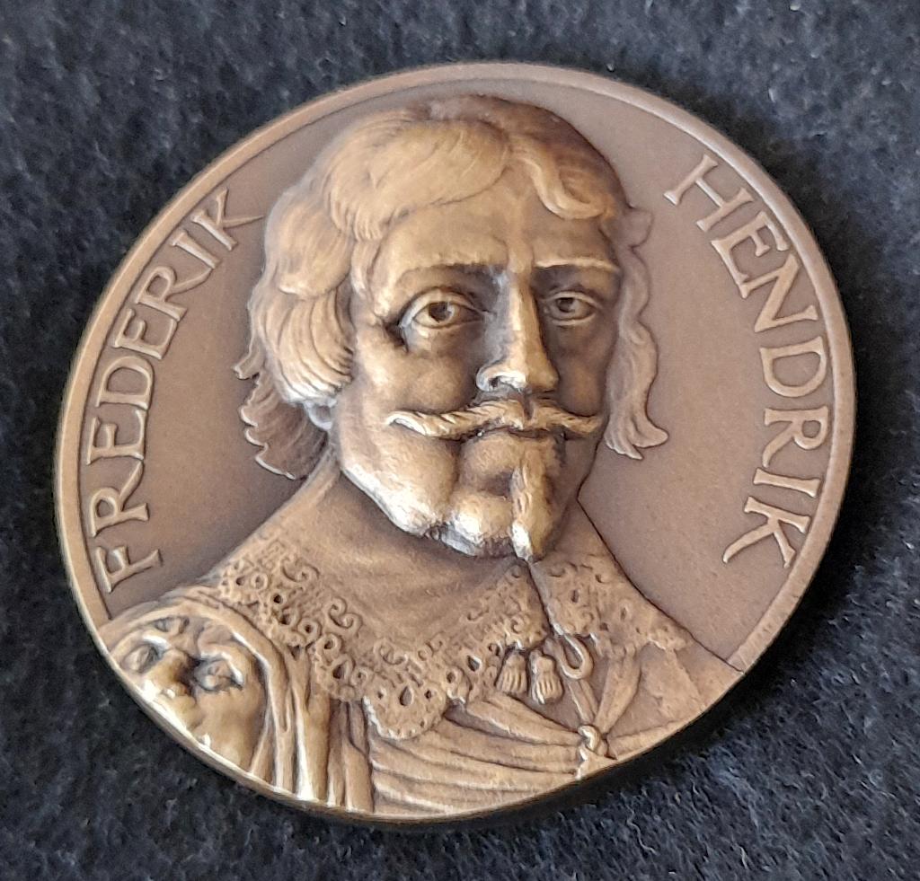 Bronzen penning Prins Frederik Hendrik 1584-1647, Ophalen of Verzenden, Brons, Nederland