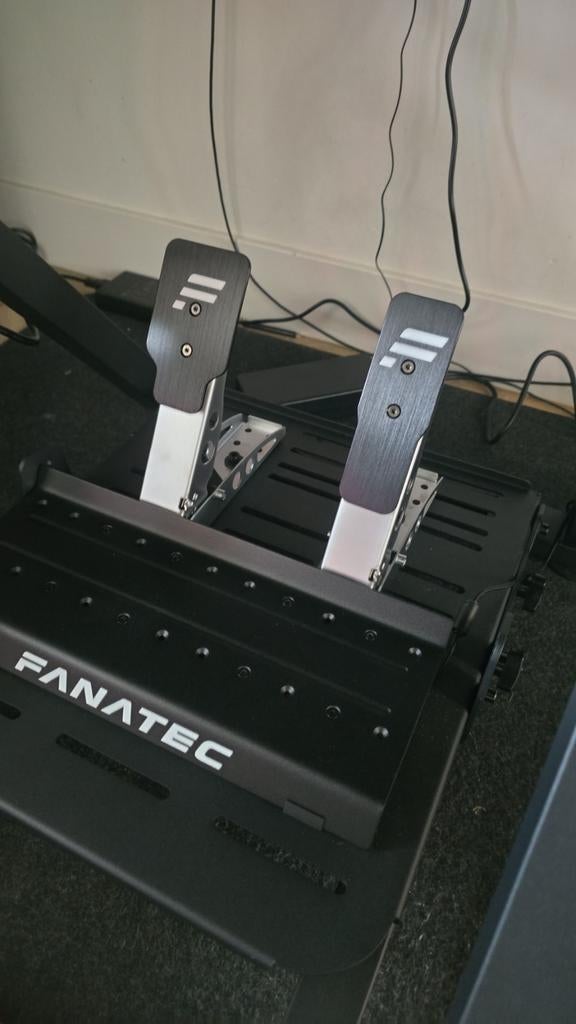 Fanatec set, Ophalen, Zo goed als nieuw, Fanatec, SimLab, GRID, Trak Racer, Simucube