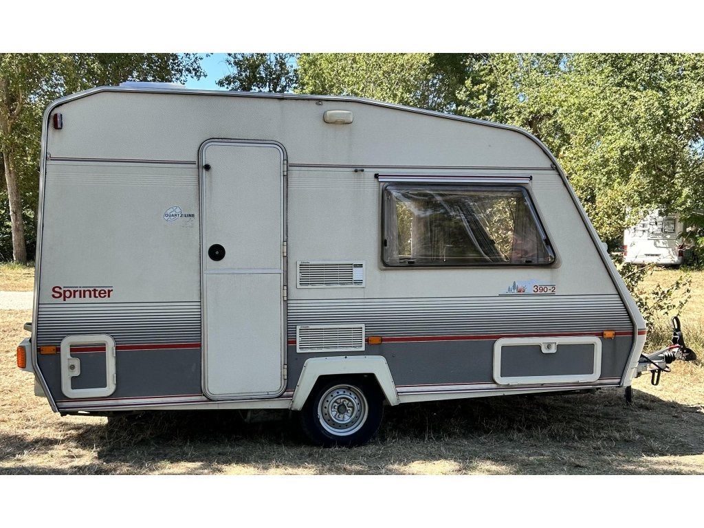 Beyerland Sprinter 390-2 (1054084), Dwarsbed, Rondzit, Tot en met 2, Schokbreker