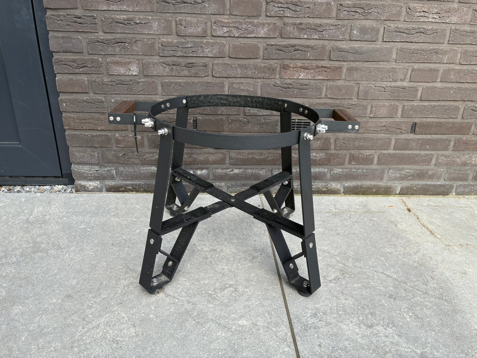The bastard compact onderstel / frame nieuw, Tuin en Terras, Barbecue-accessoires, Ophalen of Verzenden, Nieuw