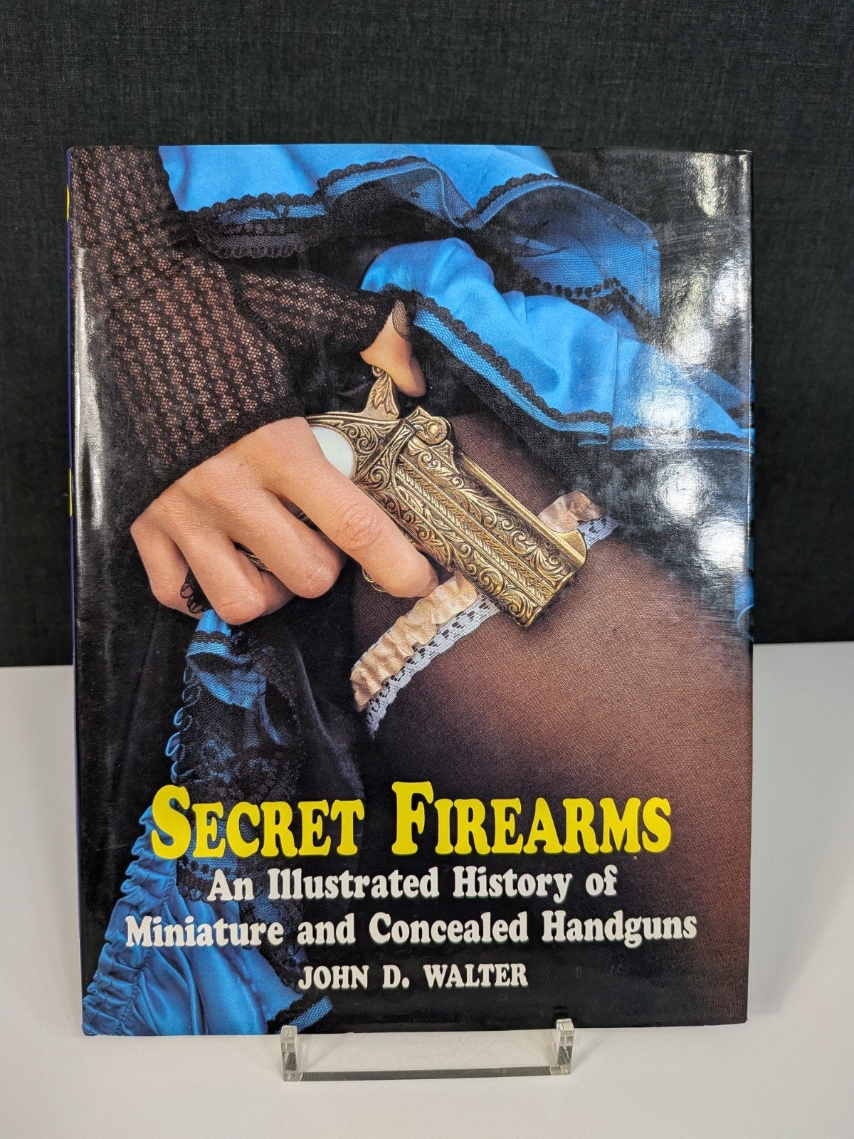 Secret Firearms – John D. Walter, Ophalen of Verzenden, Gelezen, Overige onderwerpen