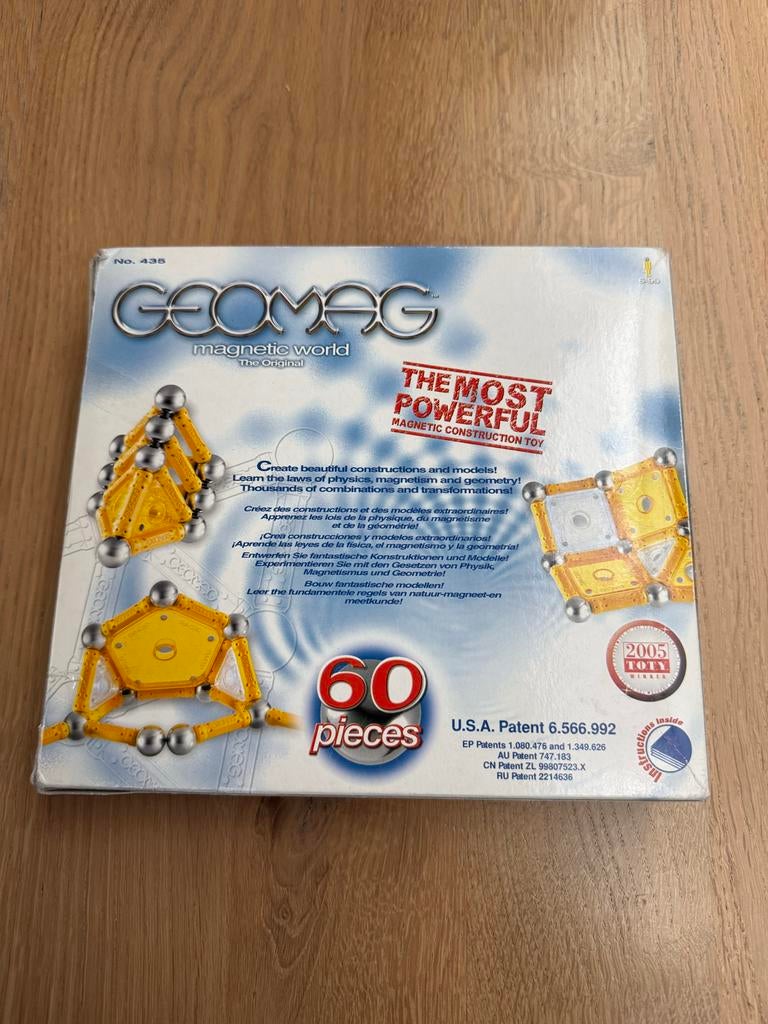 Geomag Magnetic World - 60 Stuks Constructiespeelgoed, Ophalen of Verzenden, Gebruikt, Overige merken