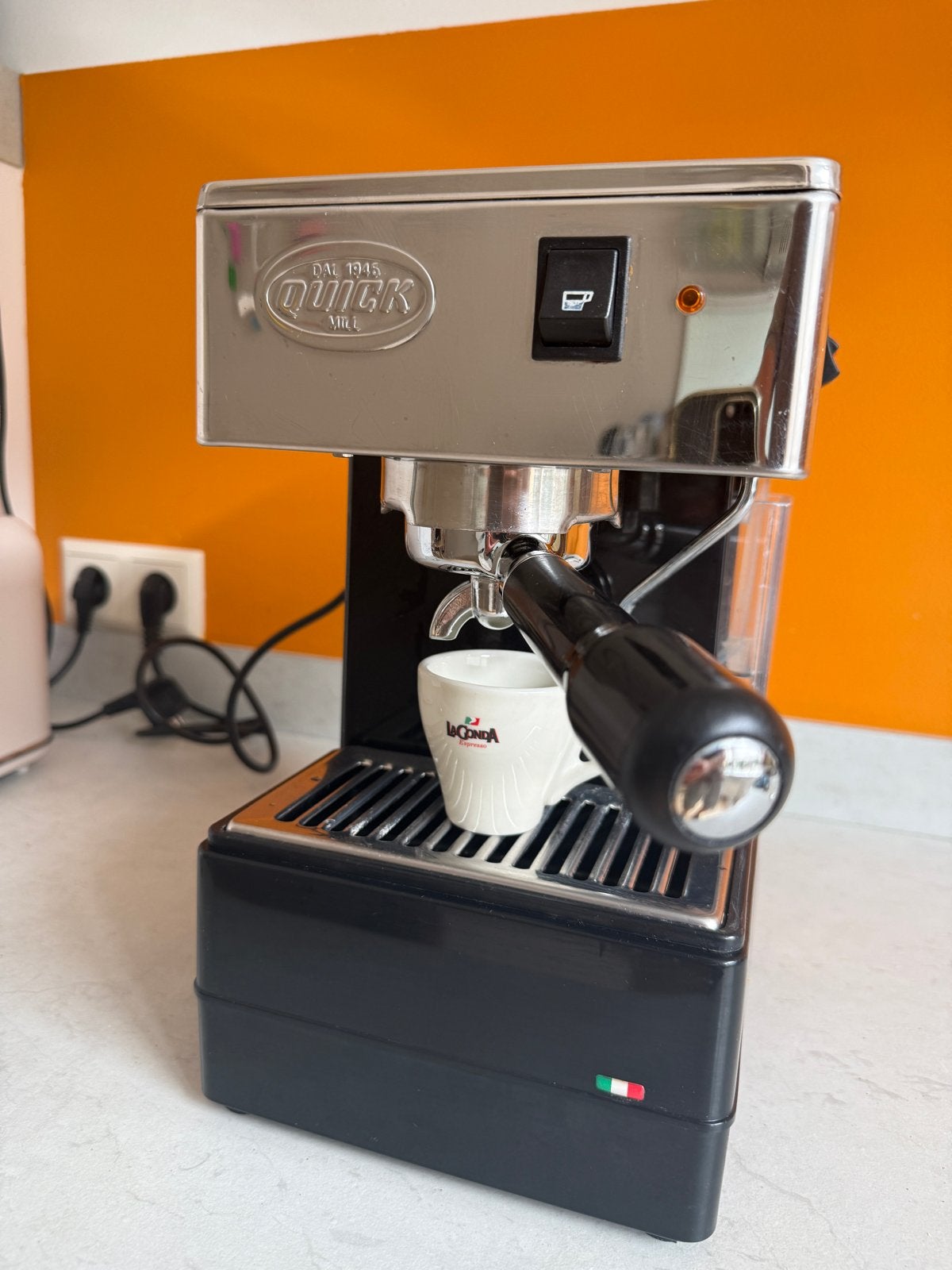 Quickmill 820 Espressomachine - Compact en Krachtig, Witgoed en Apparatuur, Gebruikt, Espresso apparaat, 10 kopjes of meer, Gemalen koffie