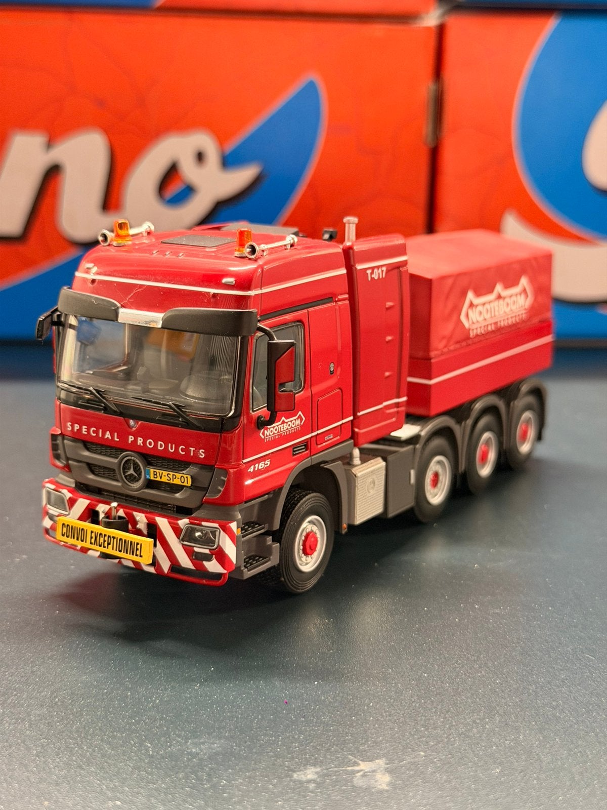 WSI Mercedes-Benz Actros MP3 8x6 Nooteboom, Hobby en Vrije tijd, Ophalen of Verzenden, Nieuw, Bus of Vrachtwagen, Wsi
