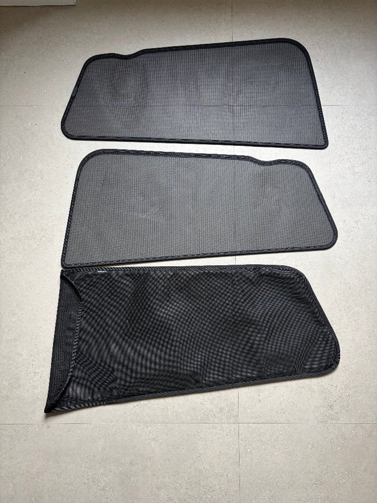 Originele sunblinds achterportier Volvo V60 2011-2018, Ophalen, Zo goed als nieuw