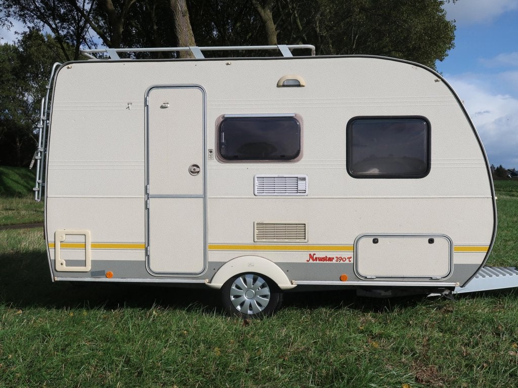 KOOPJE: Sterckeman Newstar 390 T / 5-persoons / stapelbed, Dwarsbed, Sterckeman, Bedrijf, Treinzit