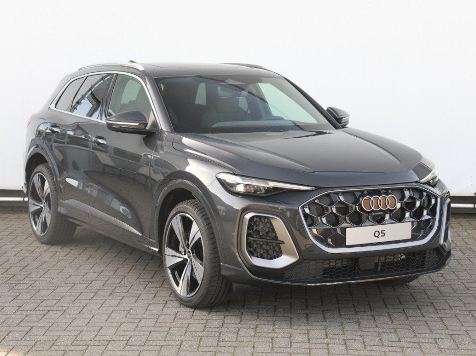 Audi Q5 S edition 2.0 TFSI e 220 kW / 299 PK SUV | Panoramad, Auto's, Automaat, Automatische klimaatregeling, Stof, Gebruikt