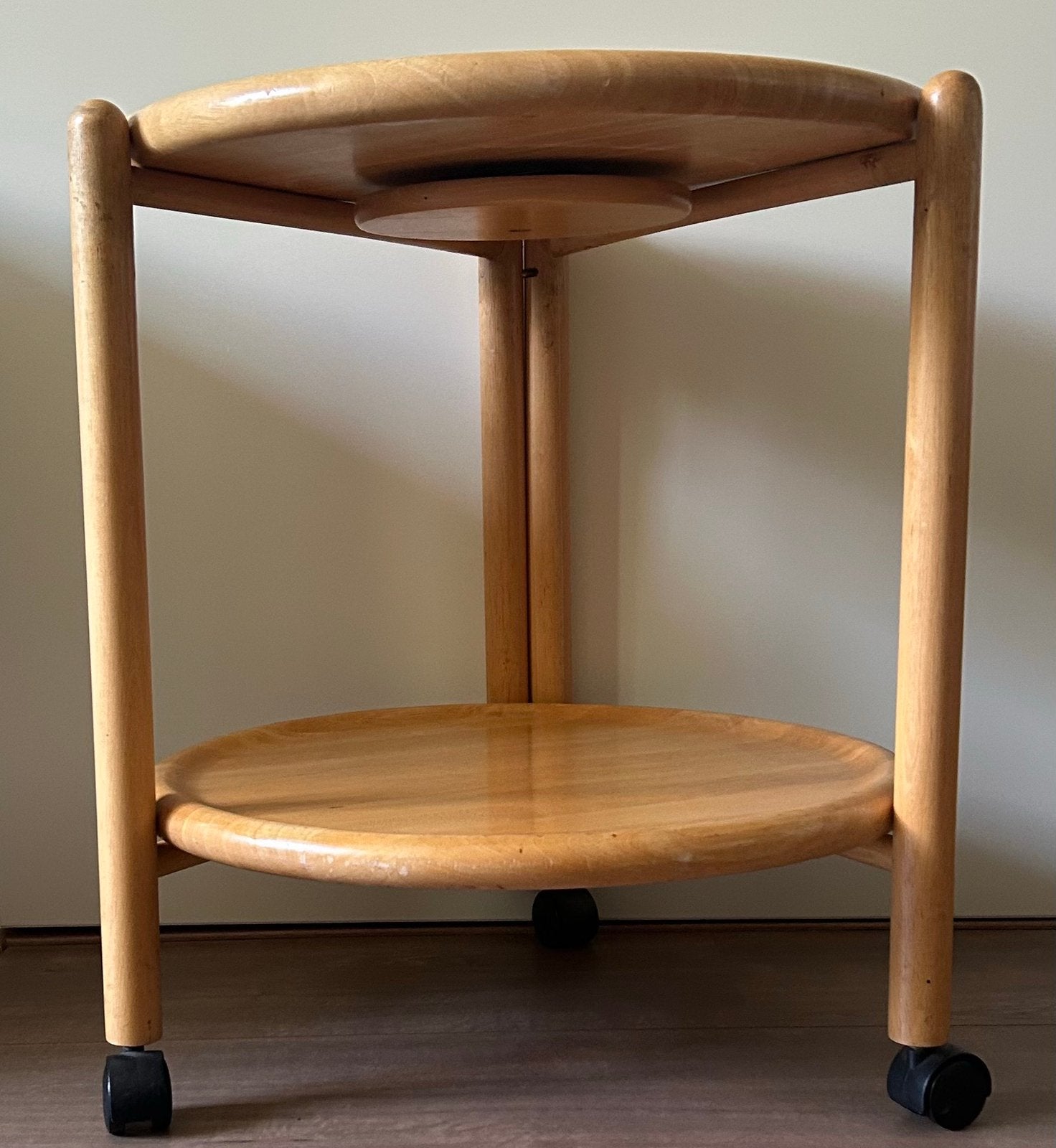 Vintage design trolley serveerwagen Jens Harald Quistgaard, Rond, Zo goed als nieuw, Hout, Ophalen