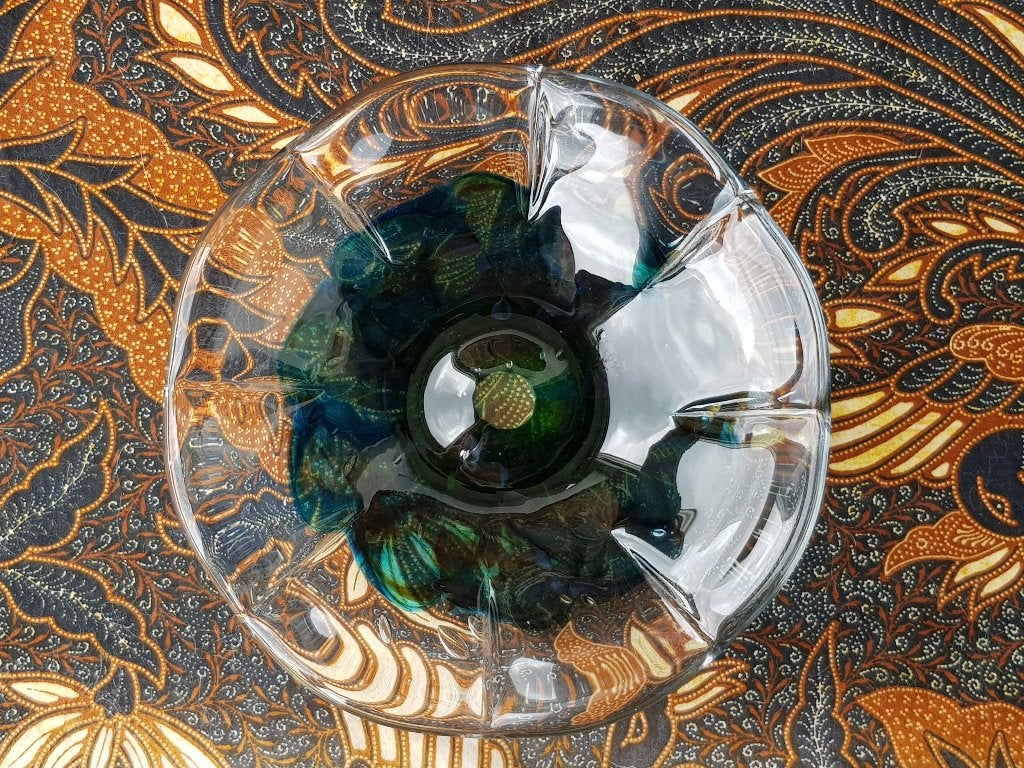 Mooie zware oude glazen schaal uit Malta 20 cm., Antiek en Kunst, Ophalen of Verzenden