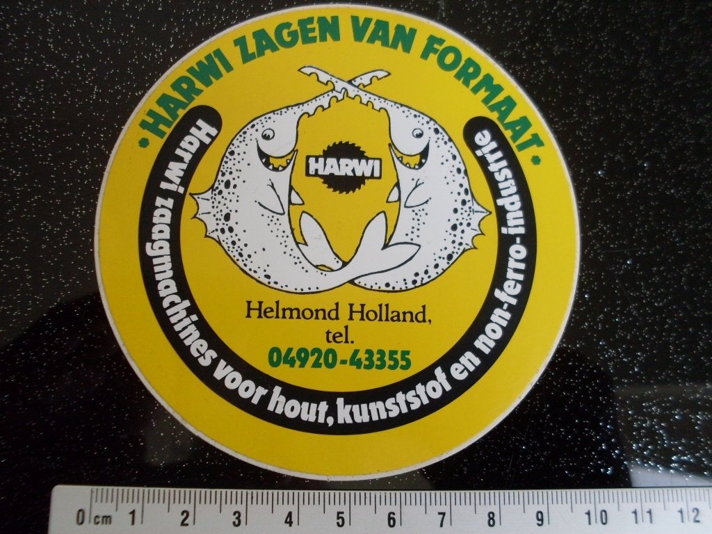 sticker harwi zaagmachines helmond logo, Verzamelen, Verzenden, Zo goed als nieuw, Merk