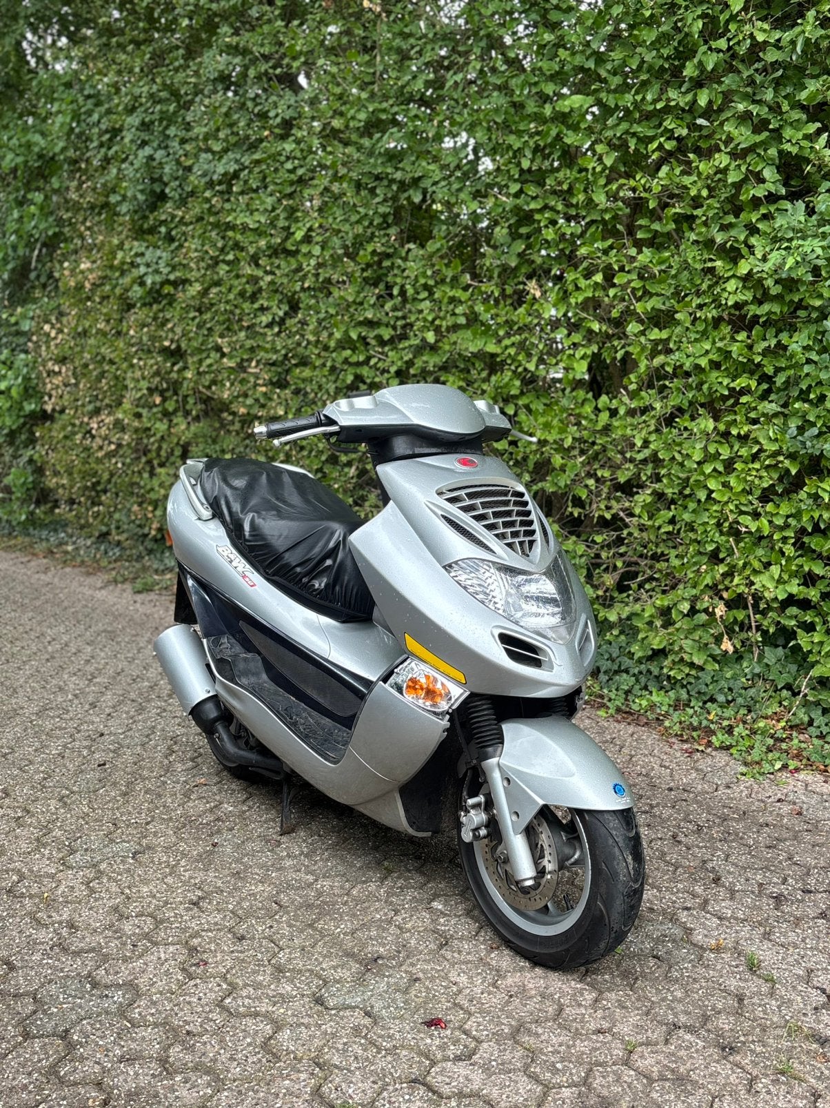 Kymco B&W 2-takt – 2005 – 19.000 km – rijd super!, Fietsen en Brommers, Ophalen, Overige modellen, Maximaal 45 km/u, Zo goed als nieuw