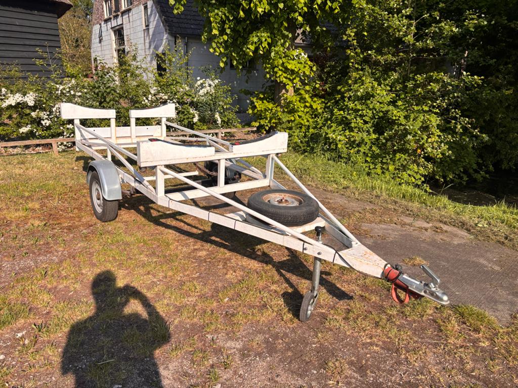 Kielboottrailer - Gebruikt, in goede staat, Watersport en Boten, Boottrailers, Ophalen, Minder dan 1500 kg, Gebruikt, Minder dan 6 meter