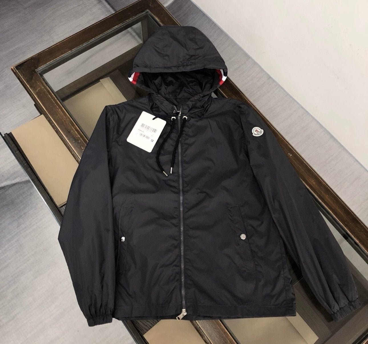 Moncler jas met capuchon - Diverse kleuren, Ophalen of Verzenden, Nieuw, Overige maten, Meerkleurig