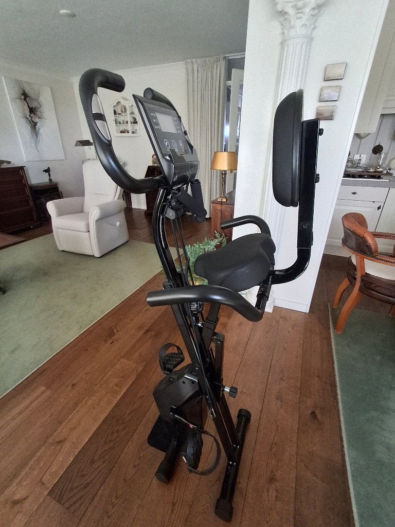 Hometrainer opklapbaar/verrijdbaar, Sport en Fitness, Fitnessapparatuur, Ophalen, Zo goed als nieuw, Benen, Hometrainer