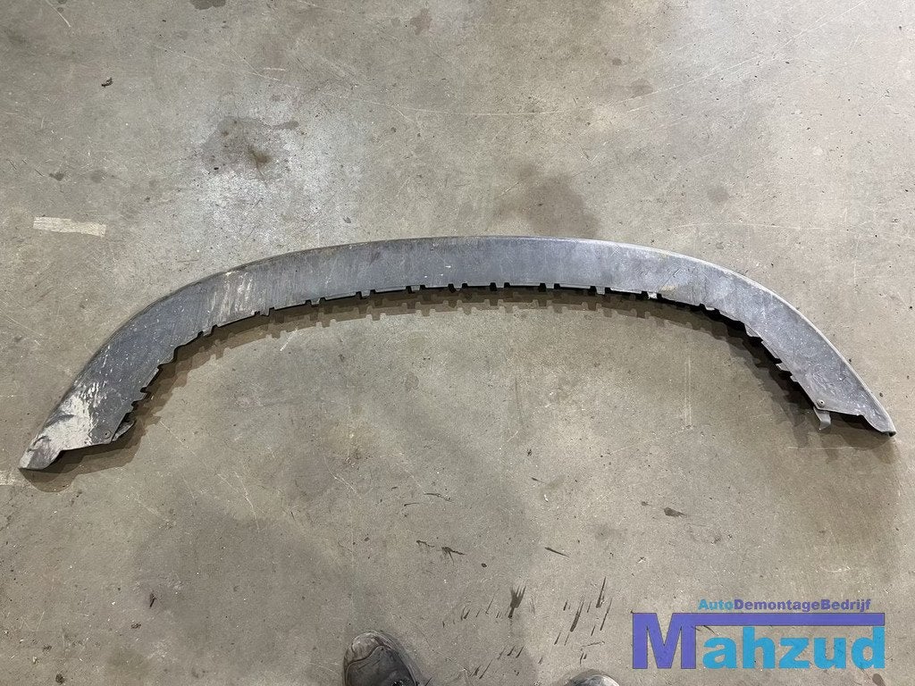 VW GOLF 5 Voorbumper lip bumperlip 2003-2009, Gebruikt, Volkswagen AG, Bumper, Berliner Ring 2
38440  Wolfsburg, DE