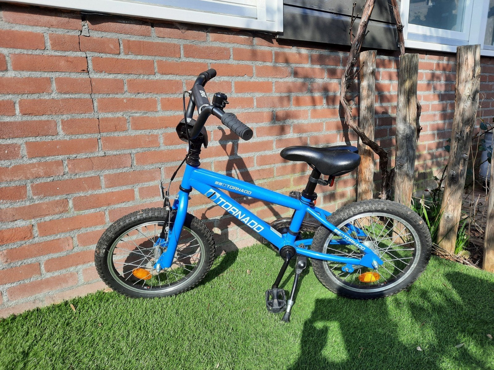 Kinderfiets blauw fietsmaat 16, Ophalen, Zo goed als nieuw, Staal