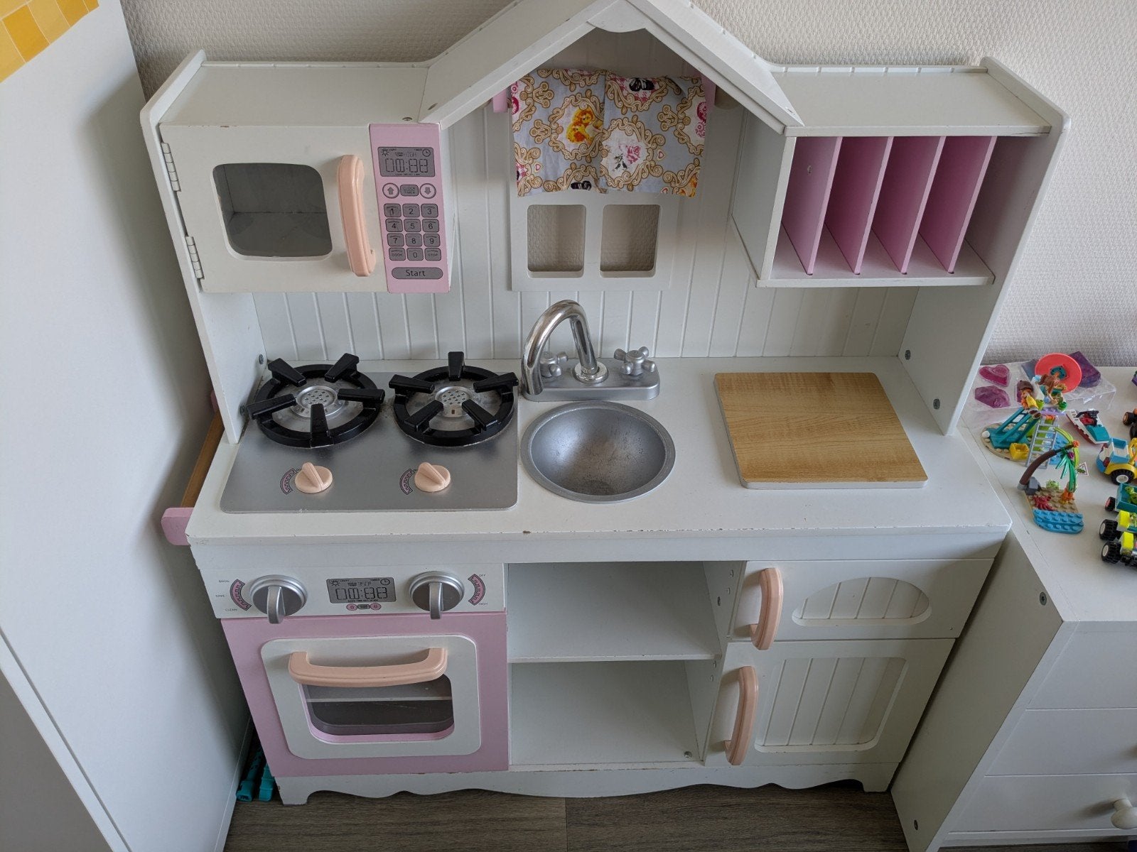 Speel keuken met assosoires, Ophalen, Gebruikt, Overige materialen, Speelkeuken