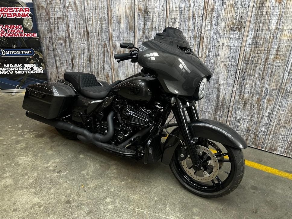 HARLEY-DAVIDSON STREET GLIDE FLHX (bj 2019) 27,838 mls, 2 cilinders, Bedrijf, Onbekend, Toermotor